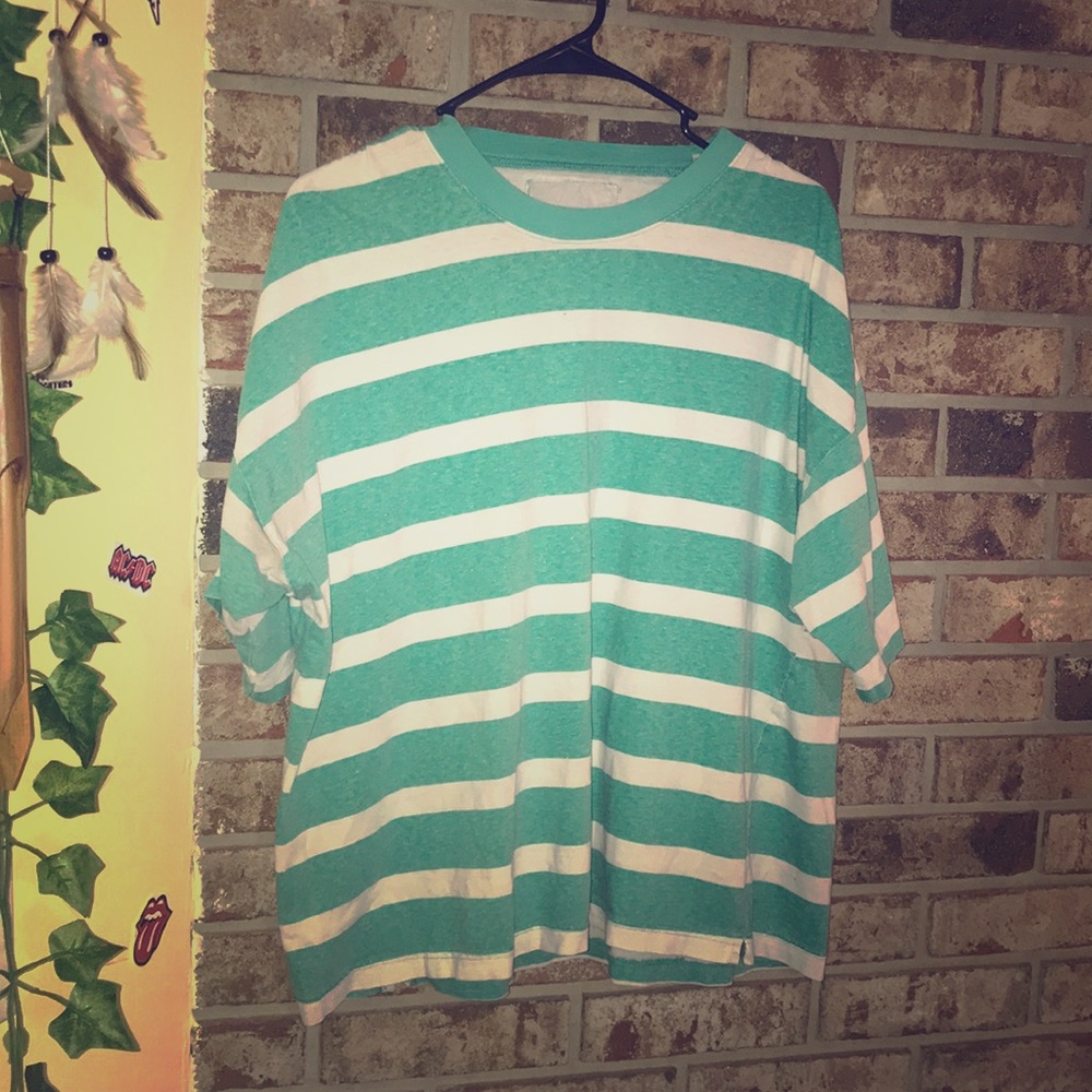 thrifted boxy striped t-shirt
